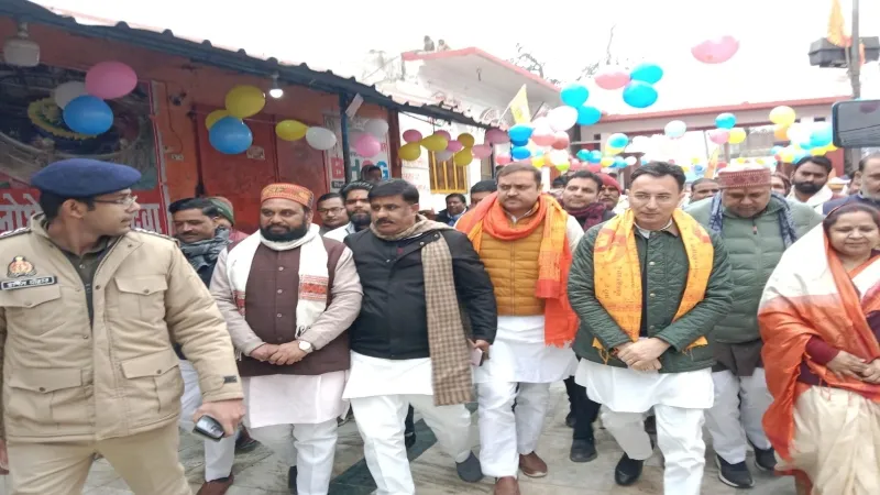 महादेवा पहुंचे प्रभारी मंत्री जितिन प्रसाद, प्रस्तावित कॉरिडोर की ली जानकारी