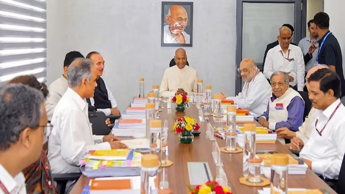 एक साथ चुनाव कराने पर कोविंद समिति को मिले 5,000 से अधिक लोगों से सुझाव 