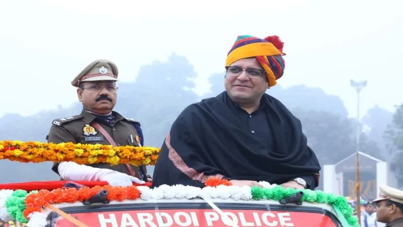 गणतंत्र दिवस परेड में उत्साह से लबरेज दिखे मंत्री नितिन अग्रवाल, फहराया तिरंगा 