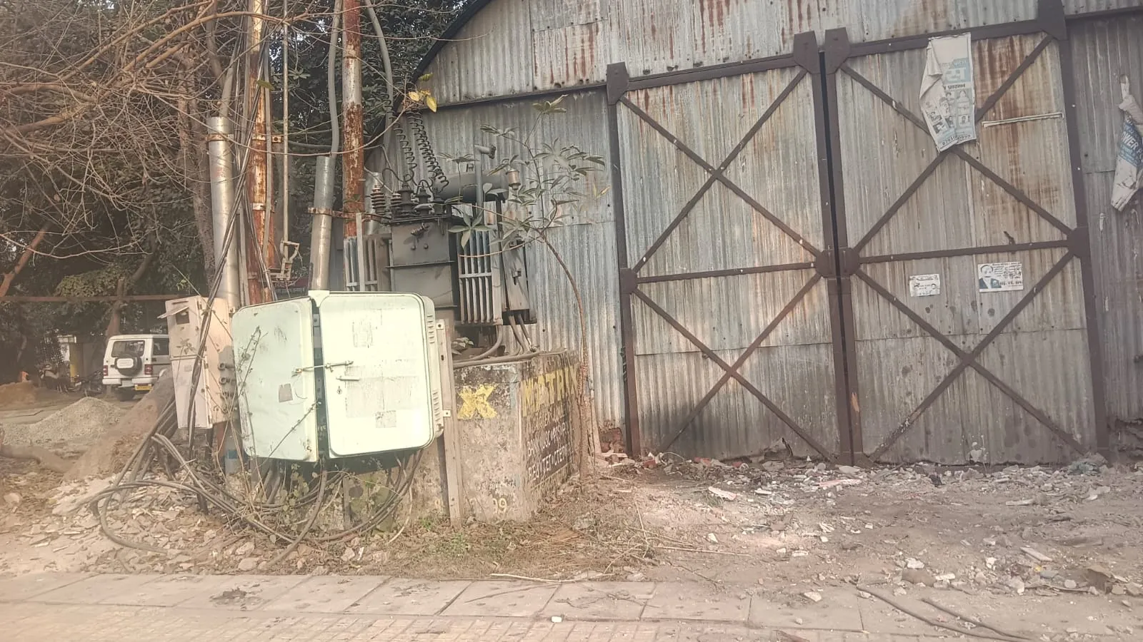 बरेली: शहर में 2366 में से एक हजार ट्रांसफार्मर असुरक्षित, नहीं फेसिंग