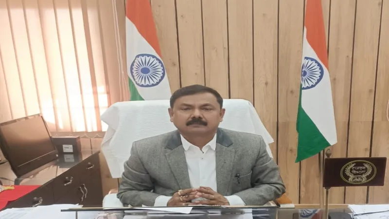 UP news : आईजीआरएस रैंकिंग में अंबेडकरनगर को प्रदेश में मिला दूसरा स्थान, DM ने दी बधाई   