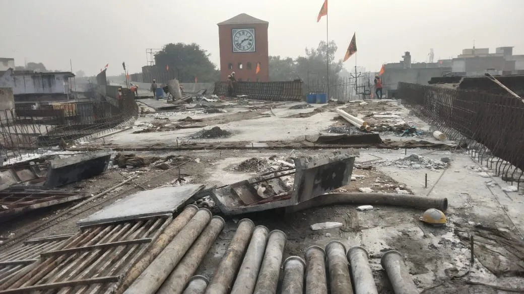 बरेली: कुतुबखाना पुल- छत तैयार अब डामर सड़क का इंतजार, 15 फरवरी तक पुल शुरू करने का कर रहे दावा