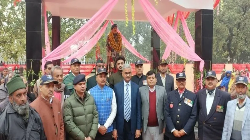 सेना के जवानों से सुरक्षित है देश और सरहदें : न्यायमूर्ति 