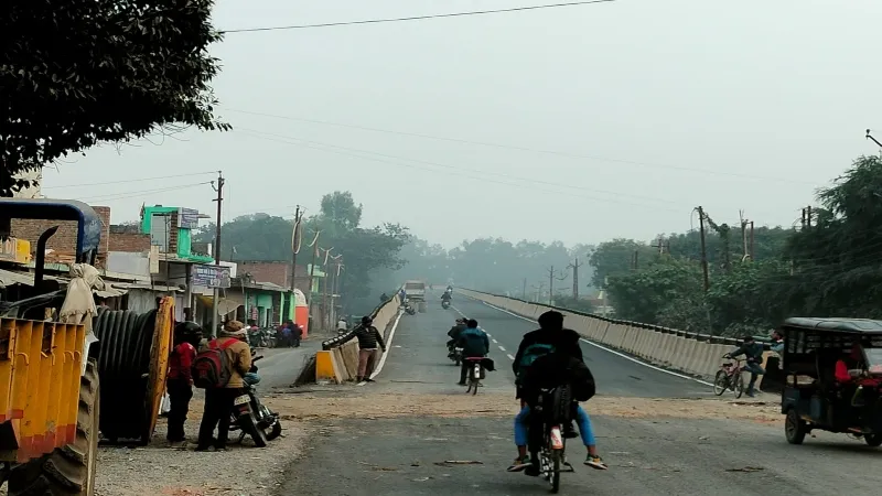 आंझी ओवरब्रिज पर फर्राटा भरने लगीं गाड़ियां, 46 करोड़ की लागत से हुआ निर्माण  