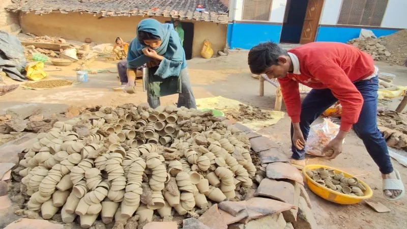 रामलला के प्राण- प्रतिष्ठा कार्यक्रम पर होगा दीपोत्सव, कुम्हार भी कर रहे तैयारी