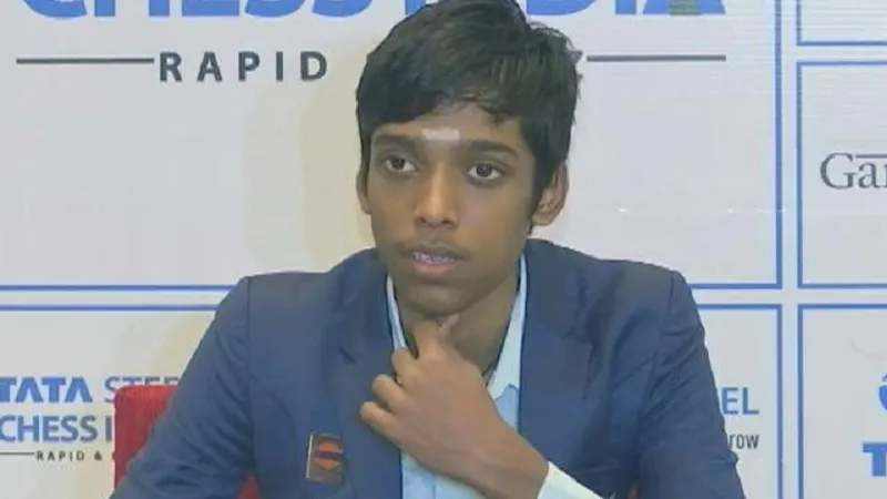 R Praggnanandhaa: प्रज्ञानानंद ने वर्ल्ड चैम्पियन ड‍िंग लीरेन को धूल चटाई, सचिन तेंदुलकर ने दी बधाई