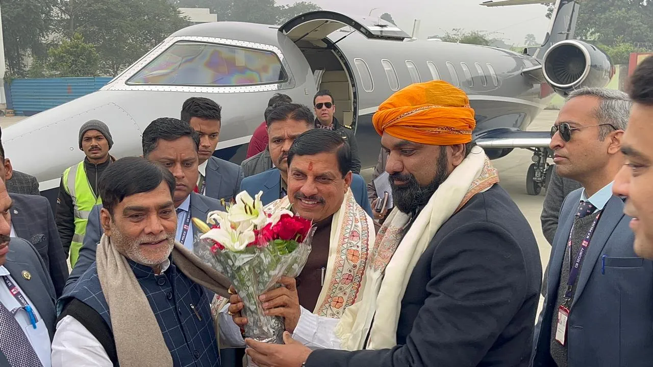 मध्य प्रदेश के मुख्यमंत्री मोहन यादव पहुंचे पटना, भाजपा देख रही है यादव वोट में सेंध लगाने के मौके के रूप में