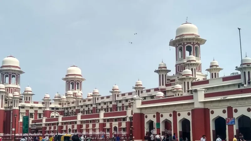 अयोध्या के लिए बस सेवा शुरू, मेमू स्पेशल का भी होगा संचालन 