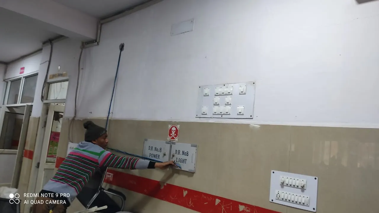 बरेली: अगर फाल्ट हुआ तो बटन दबाते ही बंद हो जाएगी पूरे वार्ड की बिजली