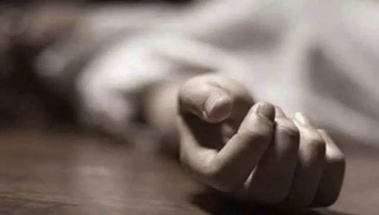 कासगंज: झोपड़ी की दीवार गिरी...मलबे में दबकर ग्रामीण की मौत, मचा कोहराम