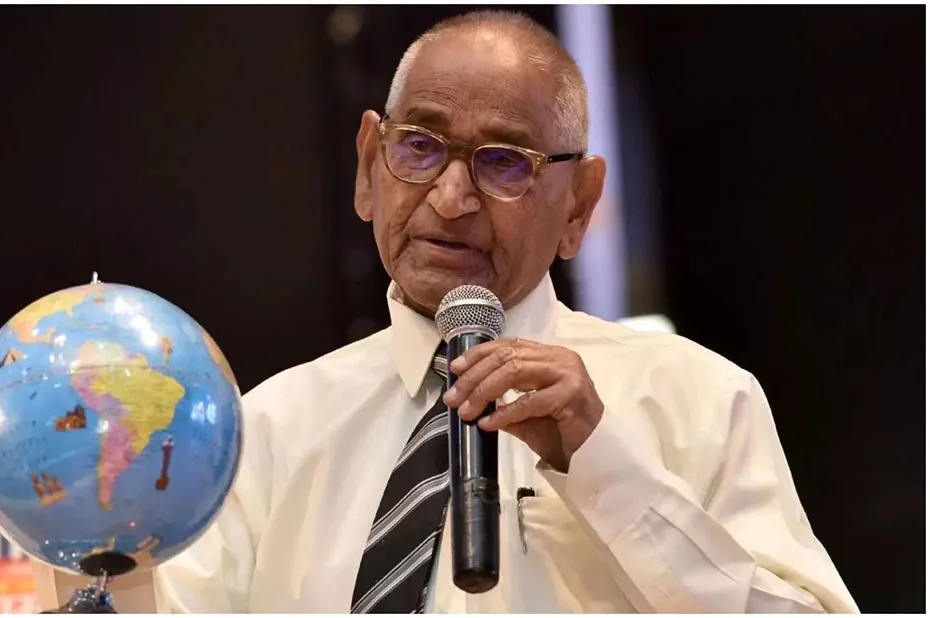 नहीं रहे सीएमएस संस्थापक डॉ जगदीश गांधी, मेदांता में चल रहा था 25 दिनों से इलाज