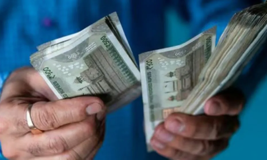 कासगंज: रसोइयों को मानदेय तो शिक्षकों को नहीं मिल रहा बोनस, अधिकारियों का दावा... जल्द होगा समस्या का समाधान