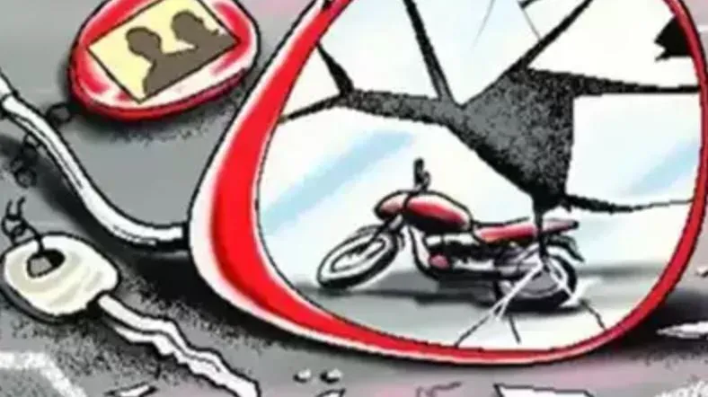 शाहजहांपुर: कोहरे के कारण कोलाघाट पुल पर पत्थरों से टकराईं बाइक, युवक की मौत, साथी घायल