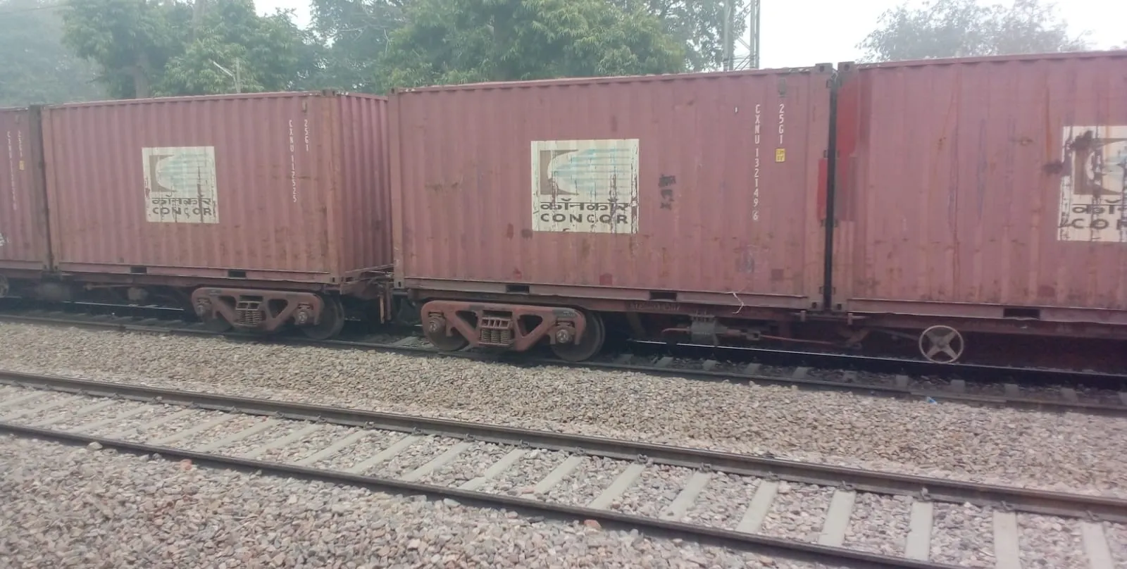 बदायूं: ड्यूटी पूरी होते ही स्टेशन पर ट्रेन छोड़ गया चालक, पांच घंटे तक खड़ी रही मालगाड़ी