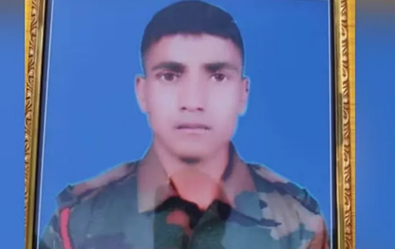 देहरादून: उत्तकाशी के राइफलमैन शैलेंद्र सिंह कठैत ड्यूटी के दौरान वीरगति को प्राप्त