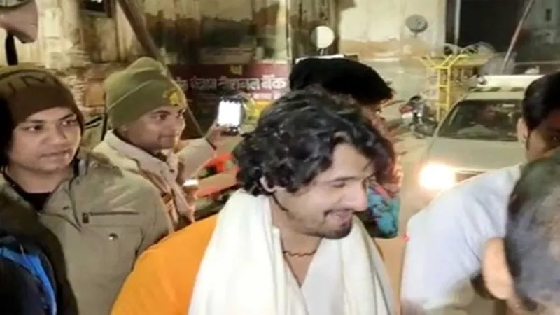 प्राण प्रतिष्ठा में शामिल होने अयोध्या पहुंचे सिंगर सोनू निगम, कहा- यह एक बहुत ही भावुक क्षण है