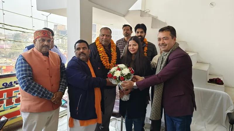 बहराइच: कड़ी मेहनत से हासिल कर सकते हैं लक्ष्य, पीसीएस में चयनित सुनिष्ठा सिंह का हुआ सम्मान