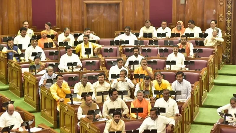 UP Budget: 5 फरवरी को योगी सरकार सदन में पेश कर सकती है बजट, 2 फरवरी से शुरू होगा विधानमंडल सत्र