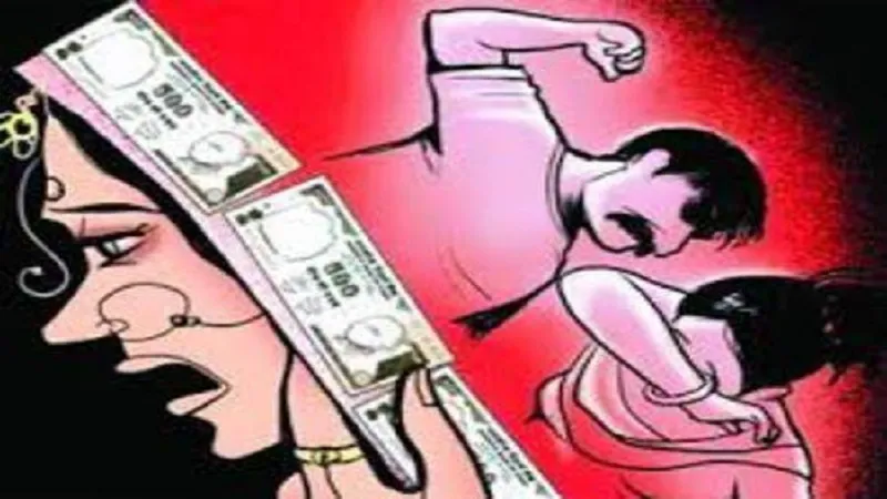 रामपुर : ससुरालियों ने विवाहिता को पीटकर घर से निकाला, तलाक देने की दी धमकी...पति समेत 16 लोगों पर रिपोर्ट दर्ज 