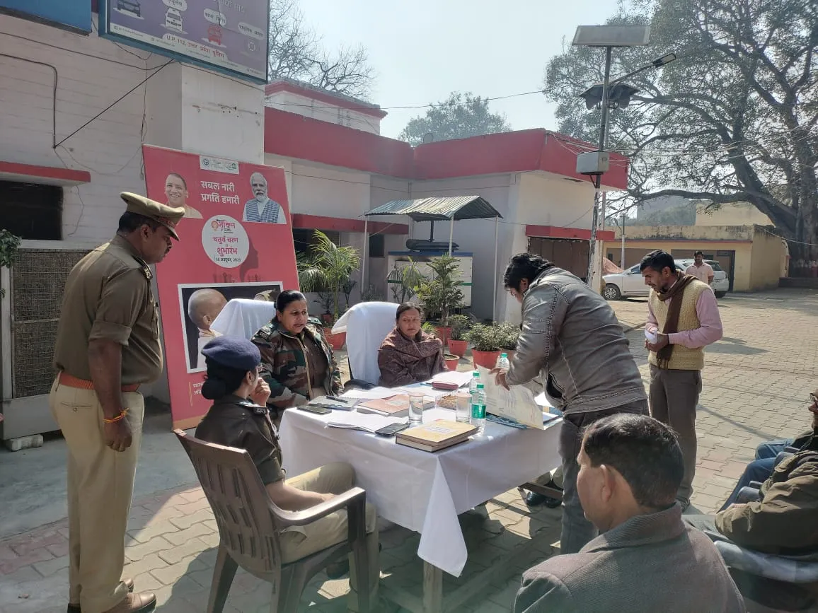 कासगंज: राजस्व संबंधी प्रकरणों में विभाग के साथ समन्वय बनाकर जल्द करें निस्तारण, SP ने सुनी फरियादियों की शिकायतें