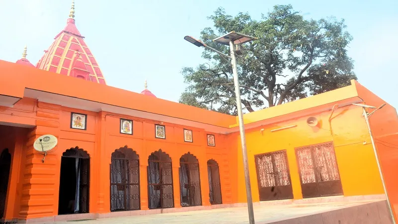 मुरादाबाद: 22 जनवरी को महानगर में मनाई जाएगी दिवाली, सजने में लगे मंदिर...बाजारों में राम मंदिर की धूम