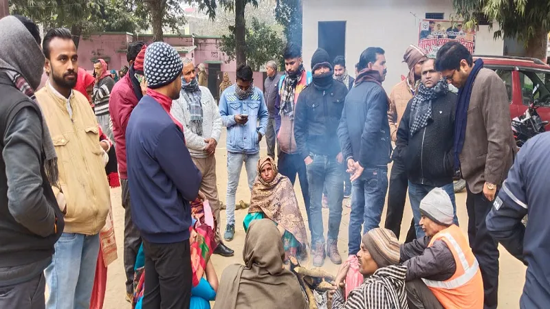 अमरोहा: पूरे दिन नहीं हुए सूर्य देव के दर्शन, ठंड से छुट्टी कंपकंपी
