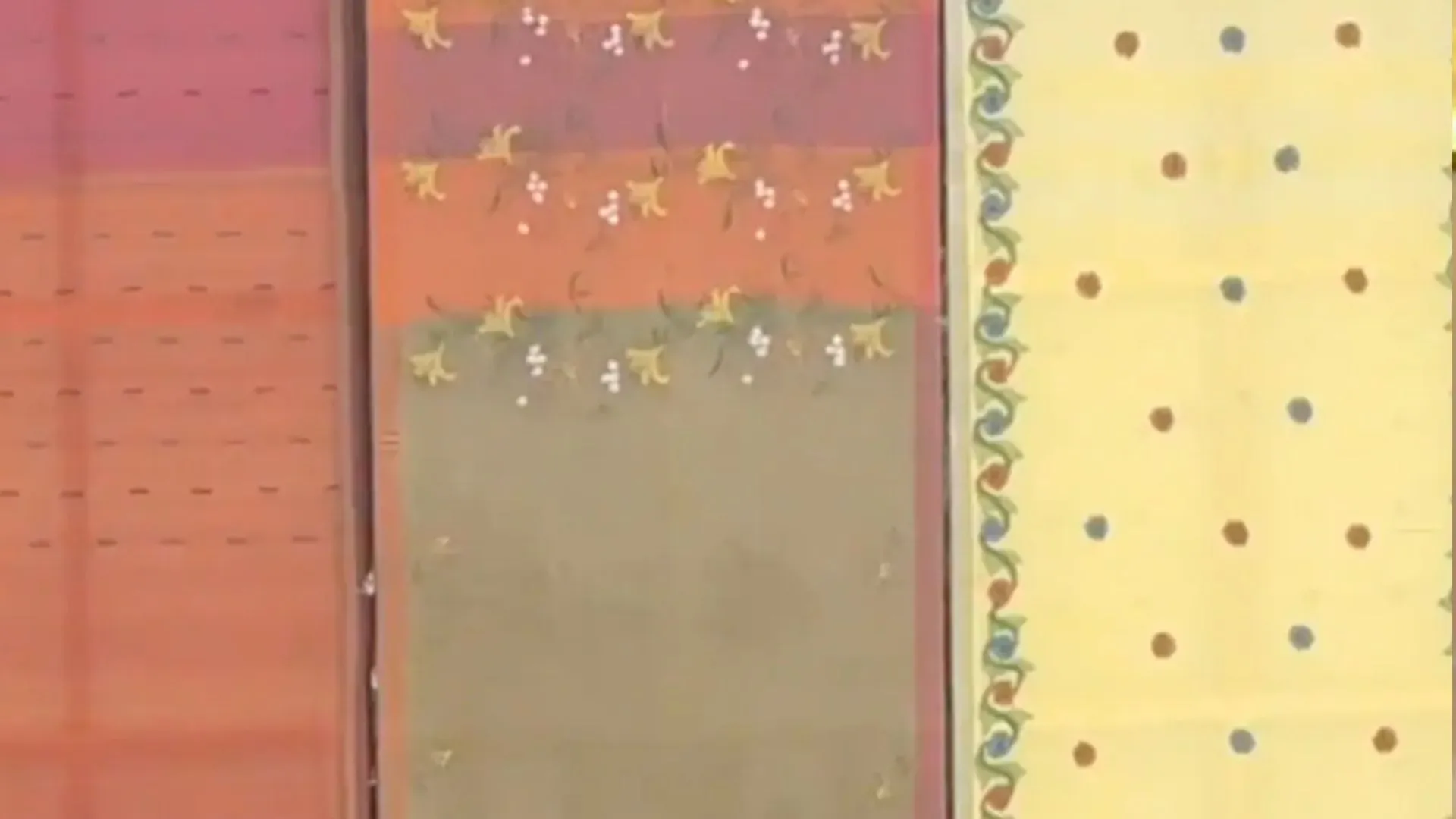 अनंत सूत्र: गणतंत्र दिवस परेड में कर्तव्य पथ पर 1,900 साड़ियां की गई प्रदर्शित, महिलाओं का मोहा मन