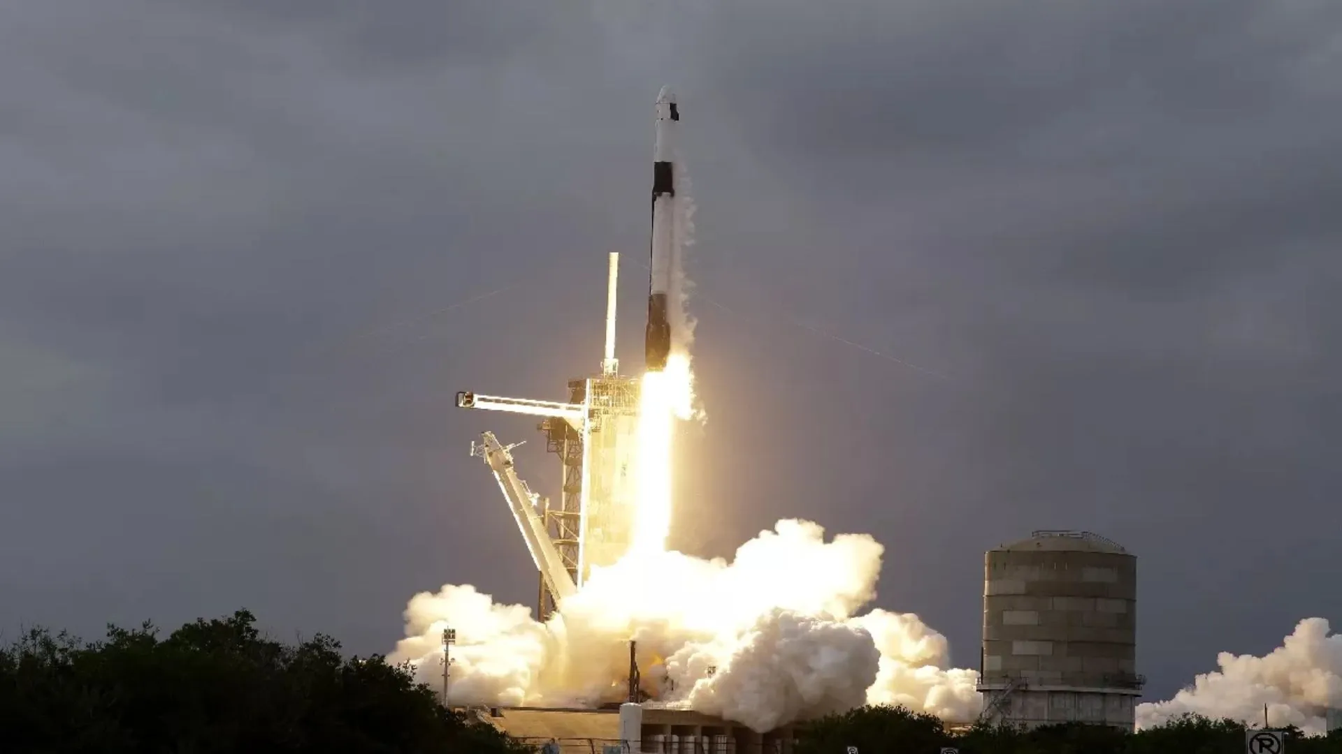 तुर्किये, स्वीडन और इटली के अंतरिक्ष यात्री चार्टर्ड उड़ान से स्पेस स्टेशन के लिए रवाना, NASA के केनेडी अंतरिक्ष केंद्र से भरी उड़ान