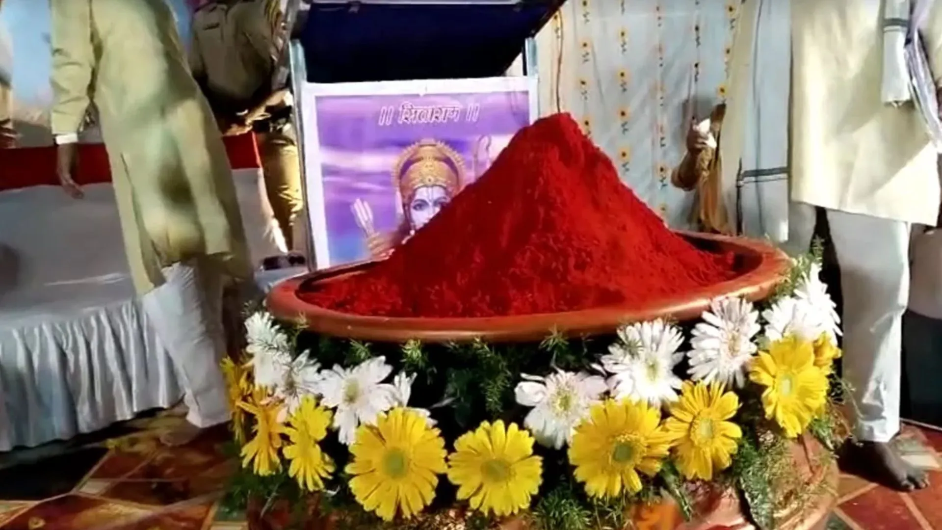 राम मंदिर प्राण प्रतिष्ठा समारोह : अमरावती से अयोध्या भेजी गईं 500 किलोग्राम ‘कुमकुम’ की पत्तियां 