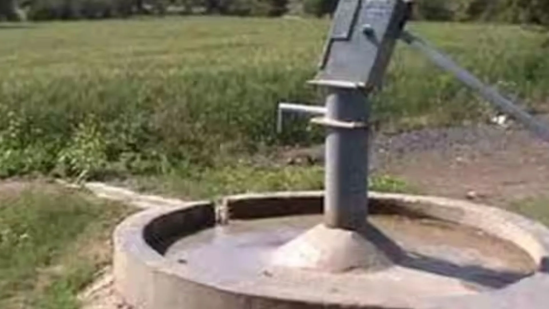 बरेली: योजना न बजट, डार्क जोन घोषित रामनगर ब्लॉक में लगा दिए 64 इंडिया मार्का हैंडपंप