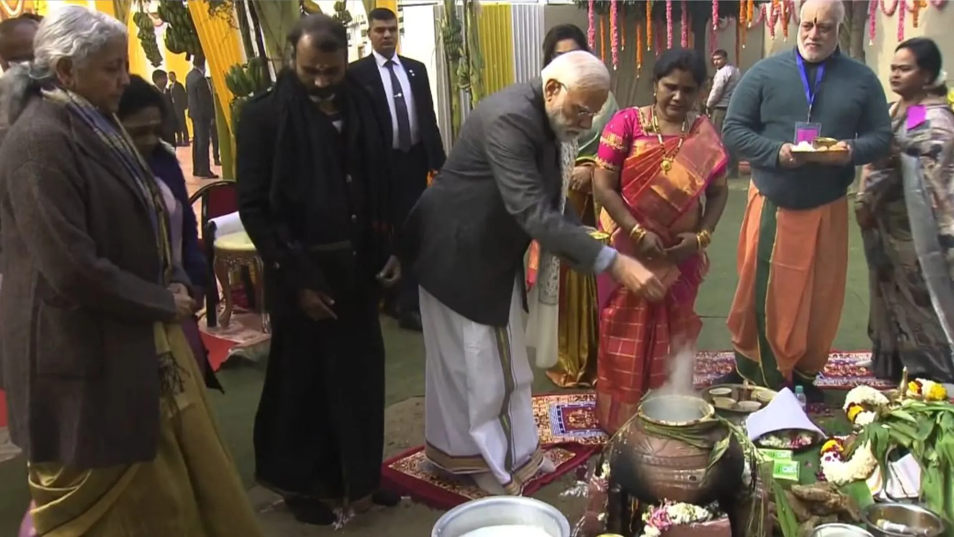 'पोंगल ‘एक भारत श्रेष्ठ भारत’ की भावना को प्रतिबिंबित करता है', पीएम मोदी ने दी शुभकामनाएं