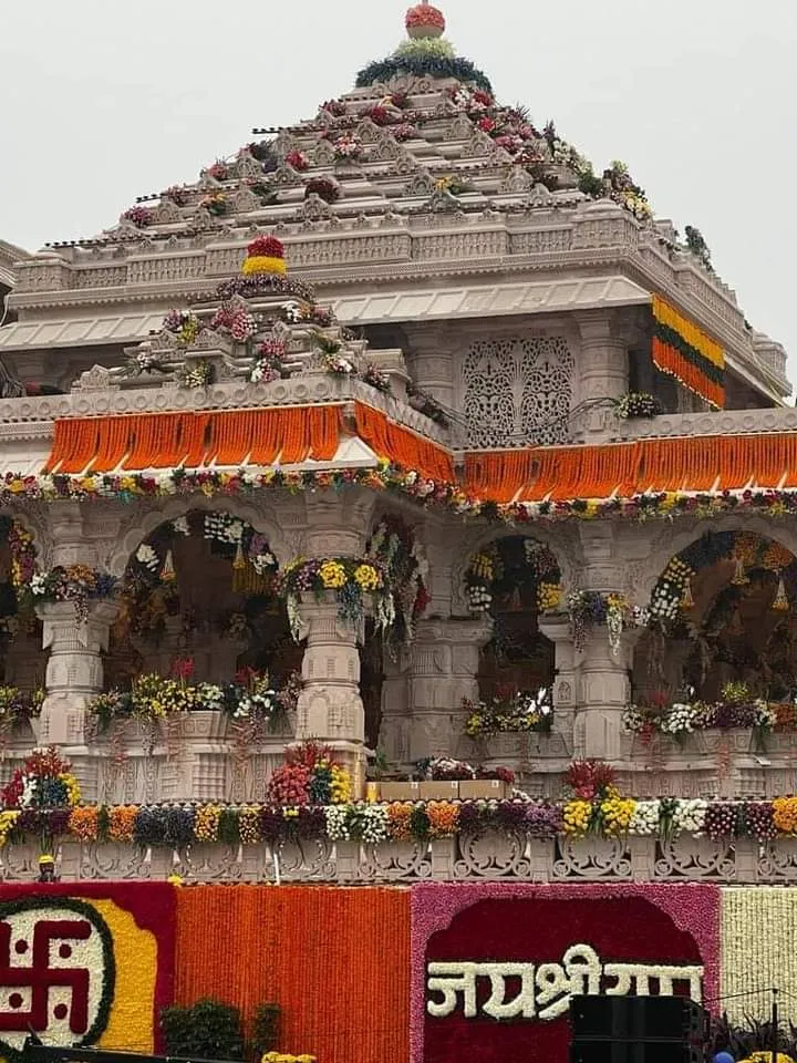 अयोध्या राम मंदिर के भीतर की जारी हुई लेटेस्ट तस्वीरें जो आपने अभी तक नहीं देखी होगी