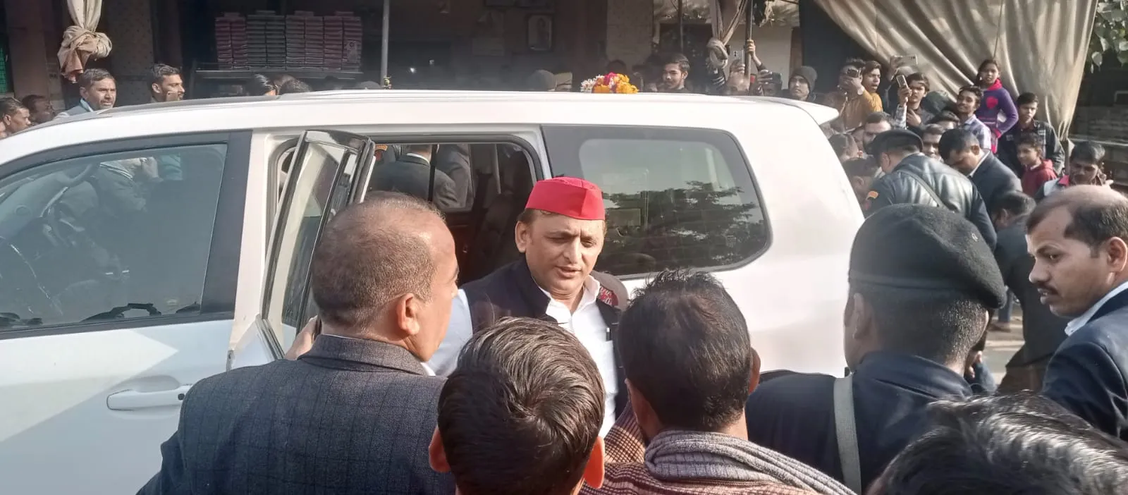 Kannauj में अखिलेश यादव बोले- एनडीए में नहीं जाएंगे नीतीश, इंडिया को करेंगे मजबूत