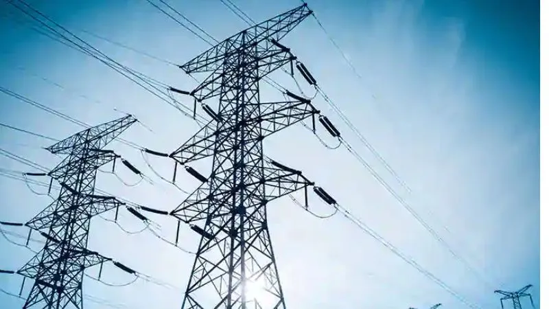 Fatehpur News: बिजली विभाग अब रात में करेगा छापेमारी... सर्दी बढ़ते ही उपकेन्द्रों में बढ़ गया लोड
