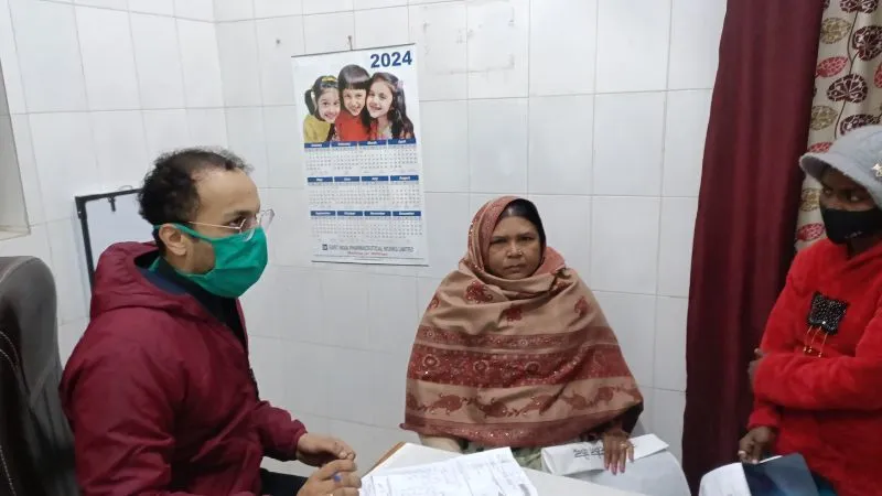  Farrukhabad News: ठंड के कारण लोहिया अस्पताल में मरीजों की भीड़, इस बीमारी से पीड़ित मरीज आ रहे अधिक