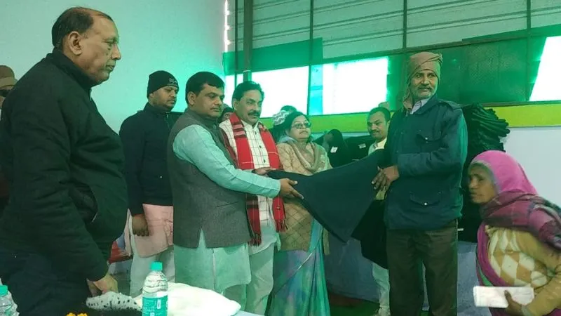 Auraiya News: विजय सिंह भारतीय जी ने 1 जनवरी को दीन दिवस के रूप में मनाने का लिया संकल्प