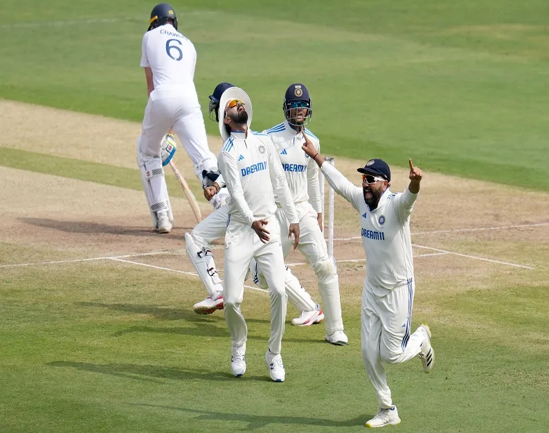 IND vs ENG : भारतीय गेंदबाजों का शानदार प्रदर्शन, इंग्लैंड के चाय तक पांच विकेट पर 172 रन