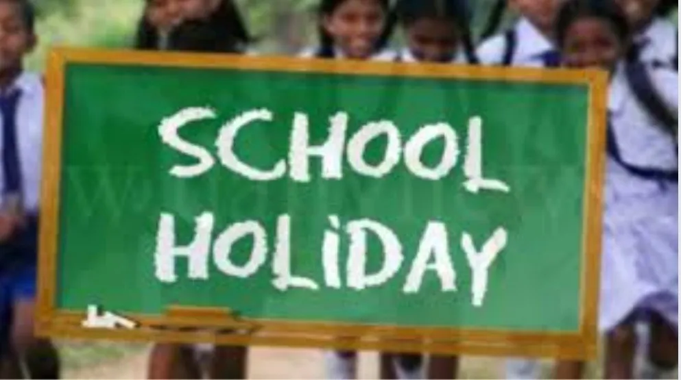 देहरादून: 22 को स्कूल-कॉलेज में रहेगा अवकाश,  राजकीय कार्यालय भी दोपहर 2:30 बजे तक रहेंगे बंद