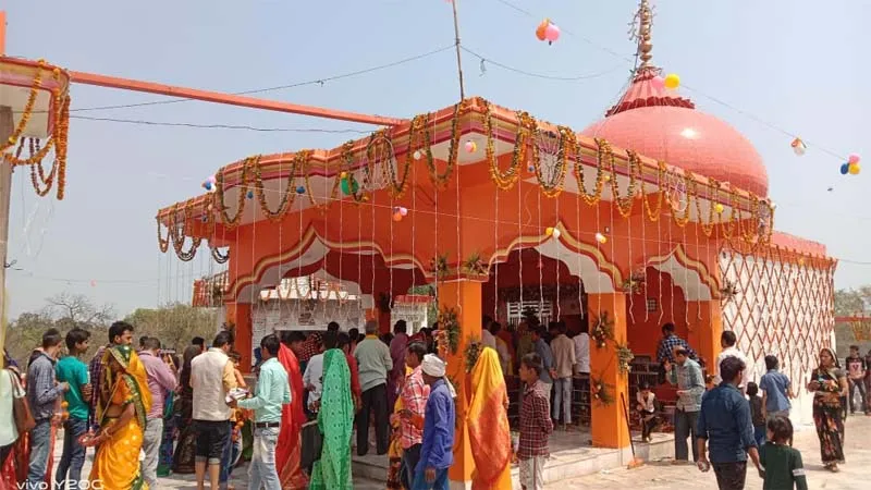 अमेठी: आदि शक्तिपीठ कालिकन धाम में प्राण प्रतिष्ठा कार्यक्रम को लेकर होगा भव्य आयोजन, भक्तों में उत्साह चरम पर 