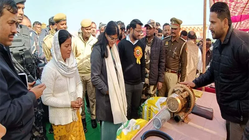 पशुपालन आज के समय में आजीविका का एक बड़ा साधन: अनुप्रिया