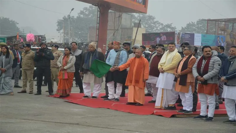 अयोध्या के लिए सीएम लाए बड़ी सौगात, पिंक आटो समेत इलेक्ट्रिक बसों का दिया तोहफा, डिजिटल टूरिस्ट एप भी किया लॉन्च