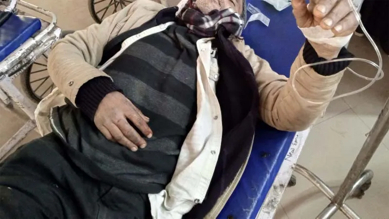 सुलतानपुर: अज्ञात वाहन ने बाइक सवार दंपति को रौंदा, पत्नी की मौत, पति गंभीर 