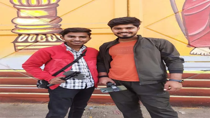 रोलिंग, कैमरा, एक्शन के बगैर दुनिया देख रही अयोध्या, मोबाइल कैमरे से बनी रील्स सोशल मीडिया पर मचा रही धूम