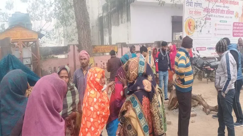 सीतापुर: ट्रक की टक्कर से ट्रैक्टर सवार किसान की दर्दनाक मौत, घने कोहरे के चलते हुआ हादसा