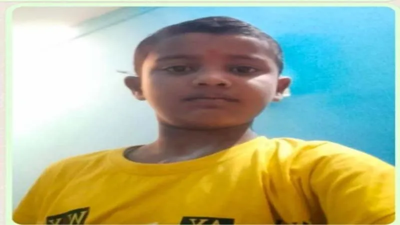 अयोध्या: आठ साल के मासूम को अपहरणकर्ताओं ने उतारा मौत के घाट, शव को देखकर फूट-फूटकर रोया पिता!  