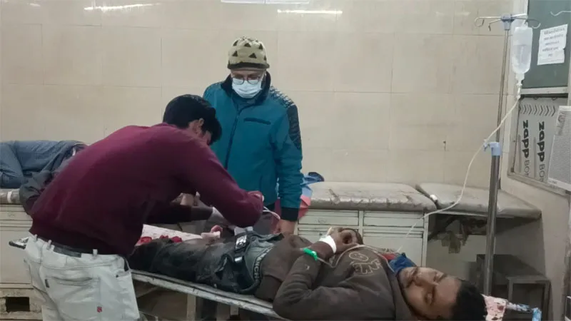 बहराइच: अज्ञात बस की टक्कर से सगे भाई घायल, एक की मौत, कोहराम 