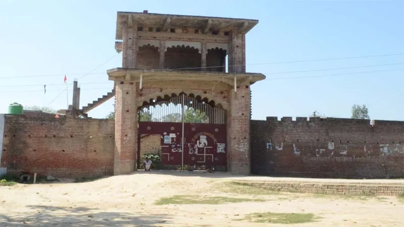 रायबरेली: दो पुजारियों की मौत का सबब रही मंदिर की बेशकीमती जमीन का फिर गरमाया मुद्दा, बीजेपी नेता के पत्र से...