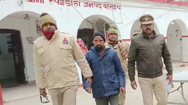 बहराइच: नशे की लत को पूरा करने के लिए की थी शिव मंदिर में चोरी और तोड़फोड़, आरोपी गिरफ्तार