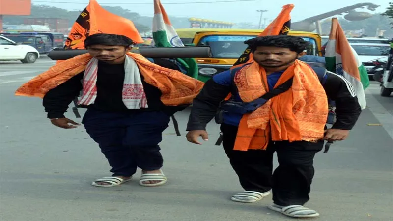 आराध्य के दर्शनों की आतुरता खींच लाई अयोध्या, पैदल नाप दिया 1500 किमी का फासला