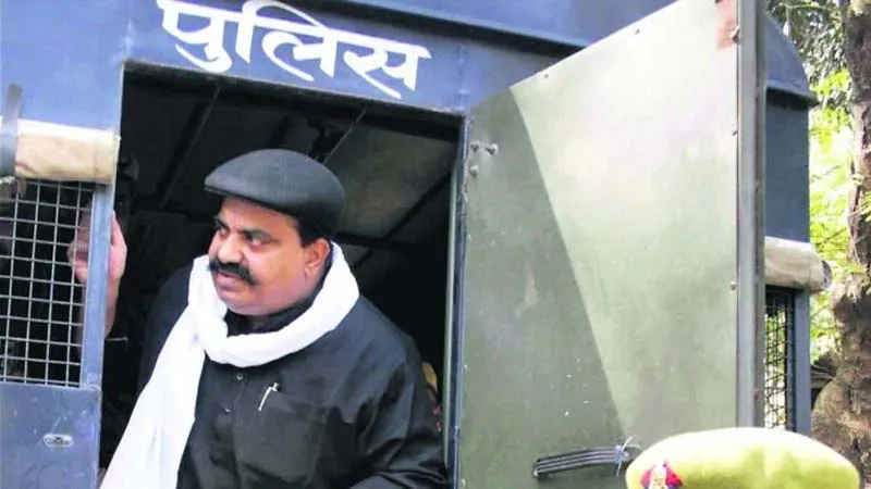 बीता साल-2023: वादे पर खरे उतरे सीएम योगी!, माफियाओं को मिट्टी में मिलाया, 2.5 अरब की संपत्ति की जब्त!